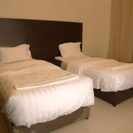 Spacious Apartments At Basla St 3 Mins From King Fahd Stadium Riyadh Exterior photo