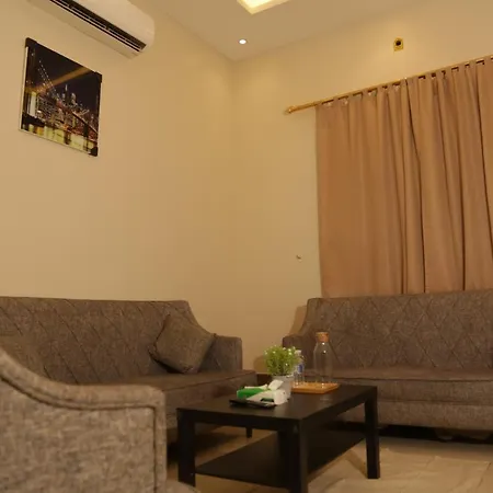 Spacious Apartments At Basla St 3 Mins From King Fahd Stadium Riyadh Exterior photo
