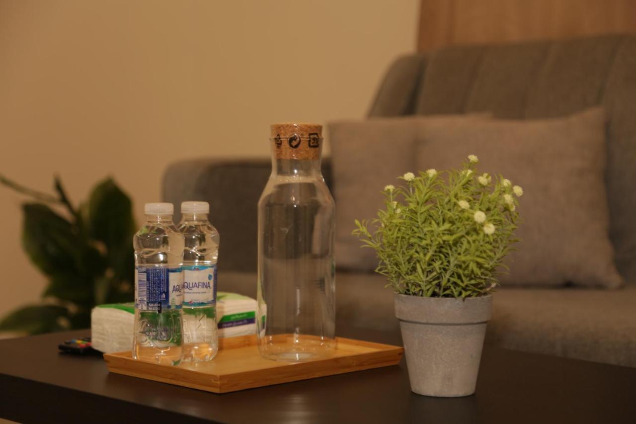 Apartment Spacious At Basla St 3 Mins From King Fahd Stadium Riyadh